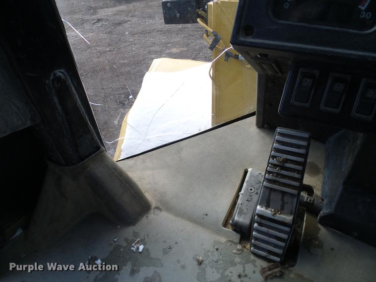 image for item DD1368 1998 Caterpillar 962G wheel loader