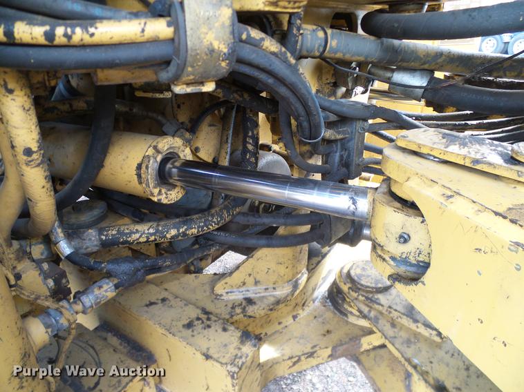 image for item DD1368 1998 Caterpillar 962G wheel loader