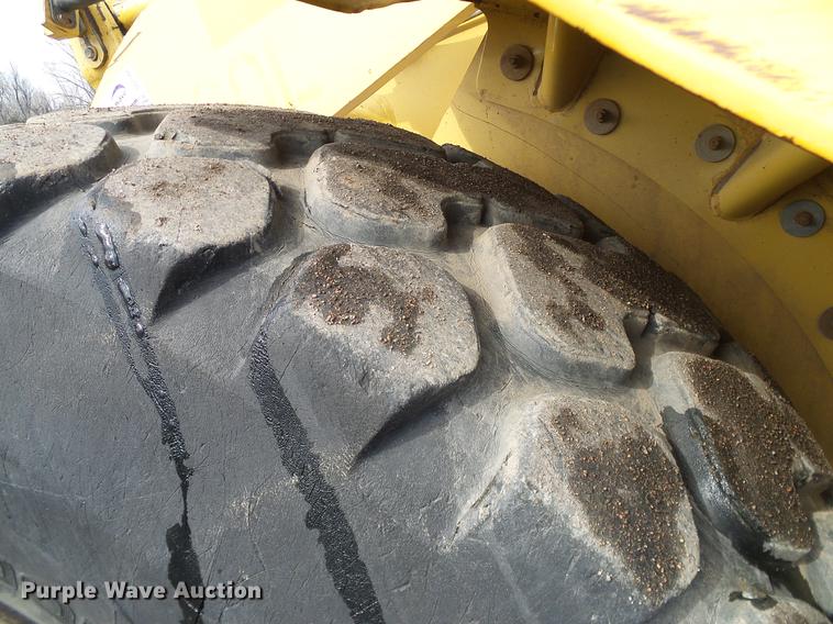 image for item DD1368 1998 Caterpillar 962G wheel loader