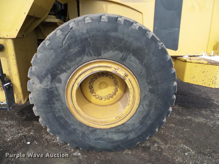 image for item DD1368 1998 Caterpillar 962G wheel loader