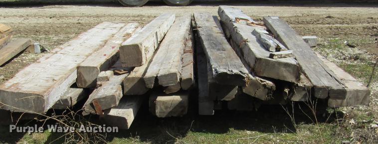 image for item DD2724 (23) pieces lumber