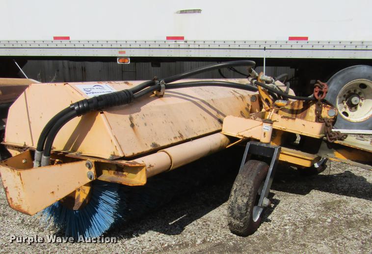 image for item DD2725 (2) M-B Company TKH brooms