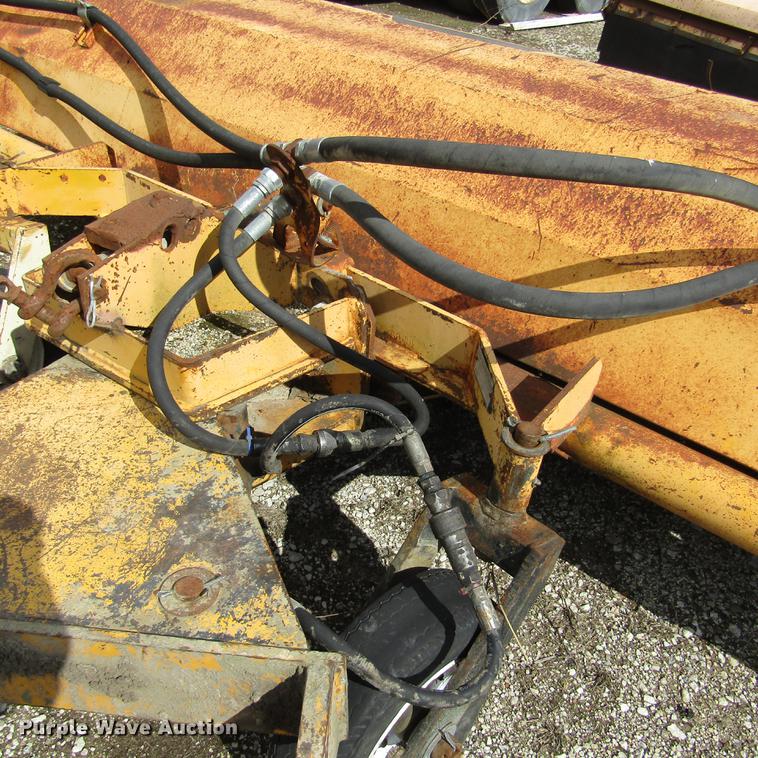 image for item DD2725 (2) M-B Company TKH brooms