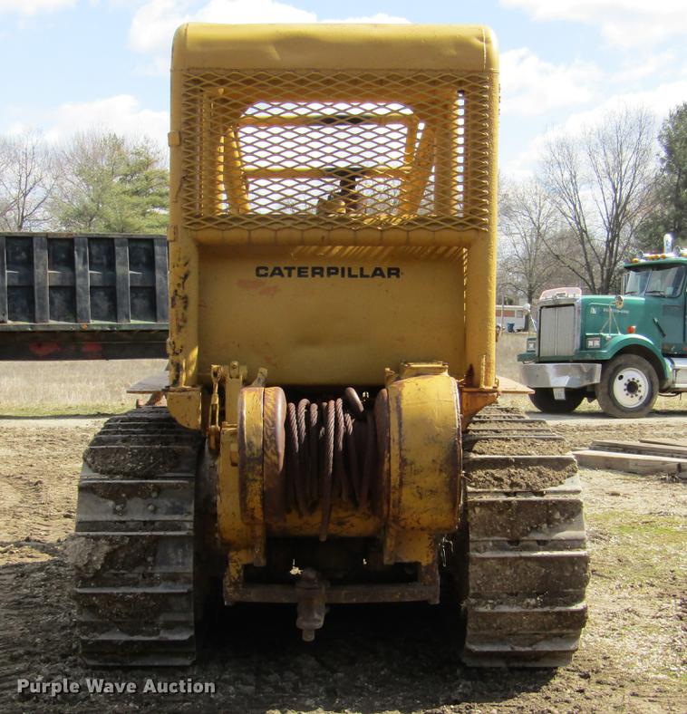 image for item DD2726 1965 Caterpillar D6B dozer