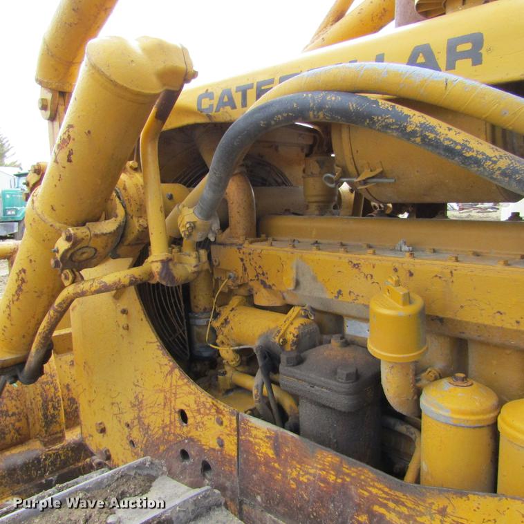 image for item DD2726 1965 Caterpillar D6B dozer