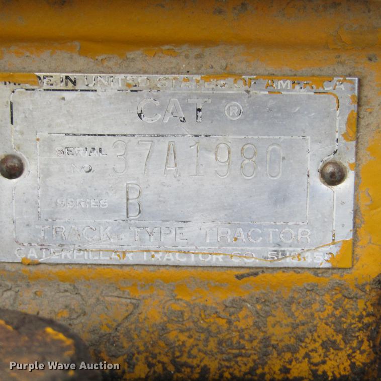 image for item DD2726 1965 Caterpillar D6B dozer