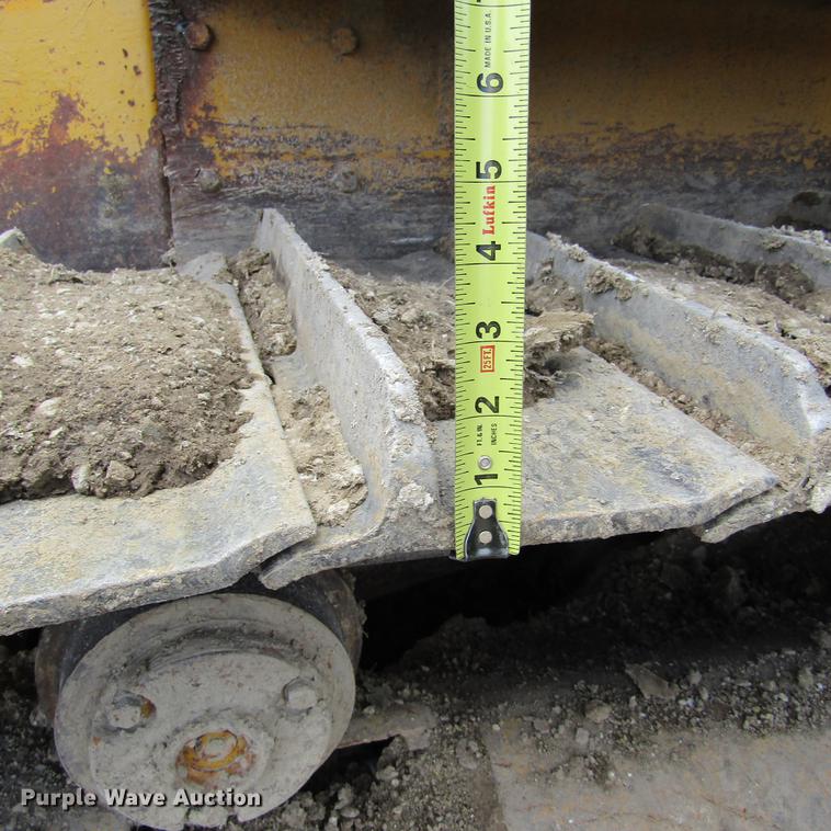 image for item DD2726 1965 Caterpillar D6B dozer