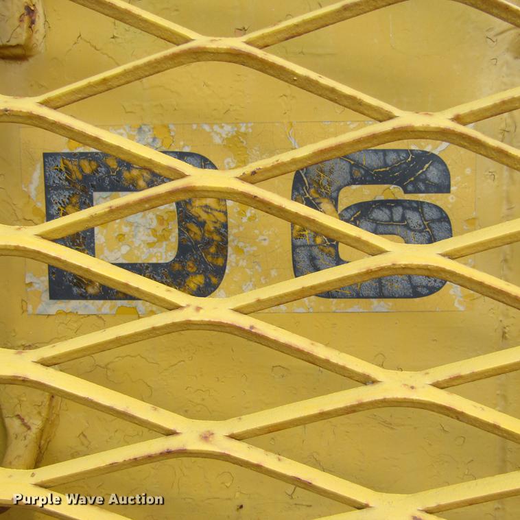 image for item DD2726 1965 Caterpillar D6B dozer