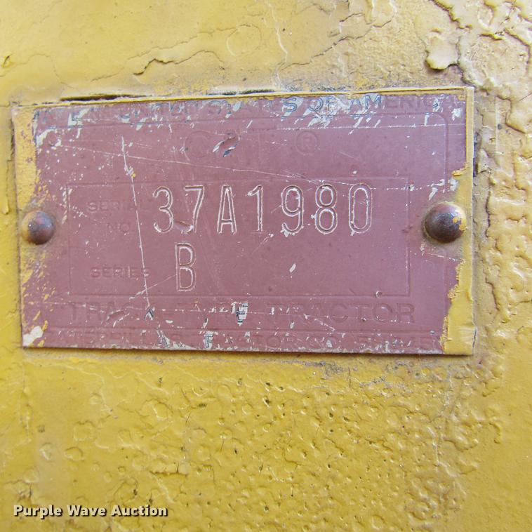 image for item DD2726 1965 Caterpillar D6B dozer