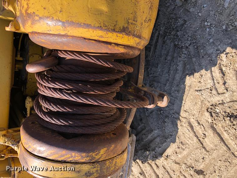 image for item DD2726 1965 Caterpillar D6B dozer