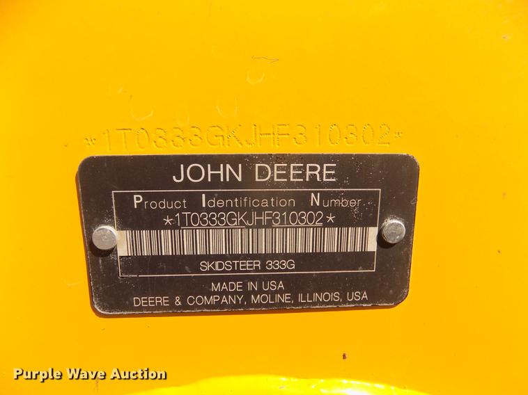 image for item DD2810 2017 John Deere 333G skid steer