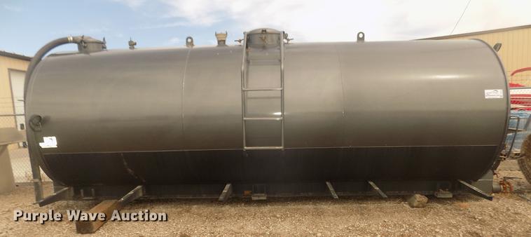 image for item DD2812 J&J 102511 vacuum tank