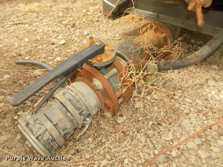 image for item DD2812 J&J 102511 vacuum tank