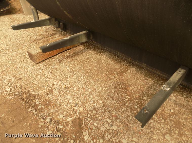 image for item DD2812 J&J 102511 vacuum tank