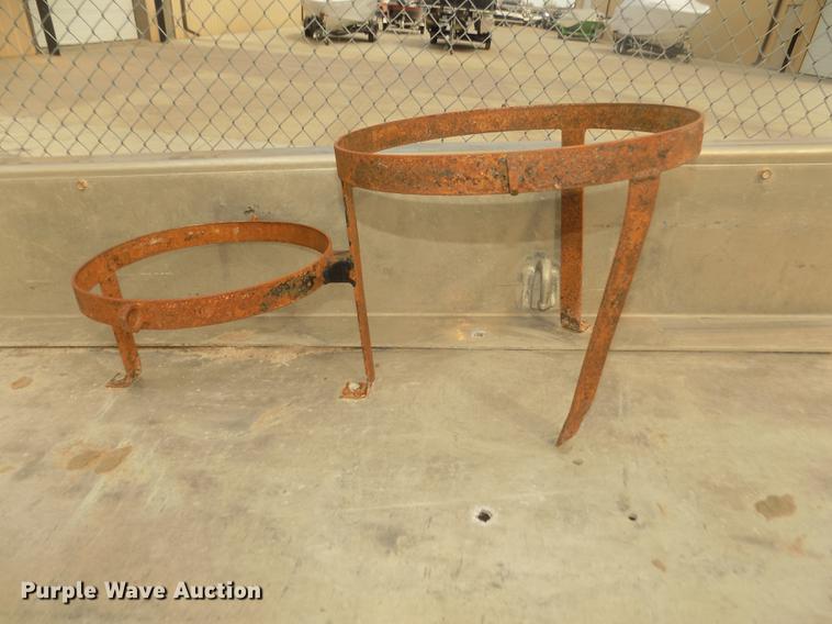 image for item DD2812 J&J 102511 vacuum tank