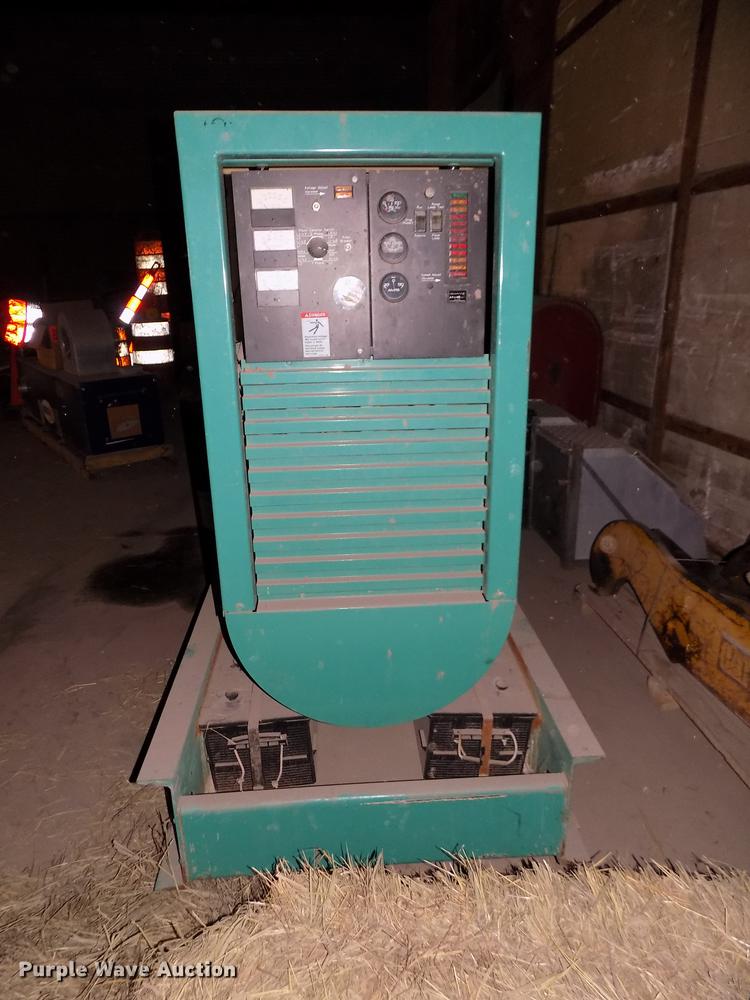 image for item DD2814 Onan 250ODFM-17R/27619N generator