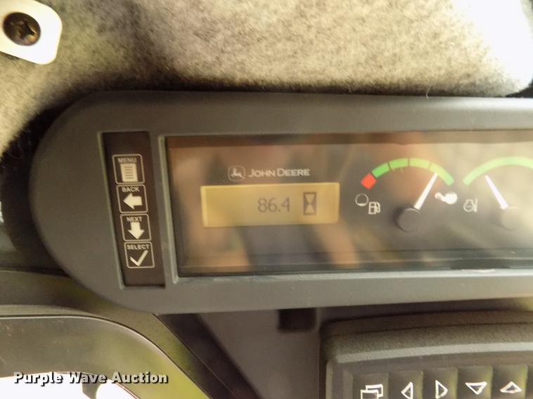 image for item DD2818 2017 John Deere 333G skid steer