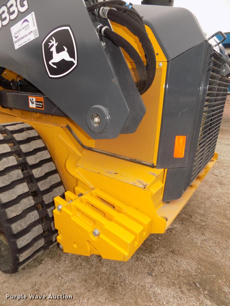 image for item DD2818 2017 John Deere 333G skid steer