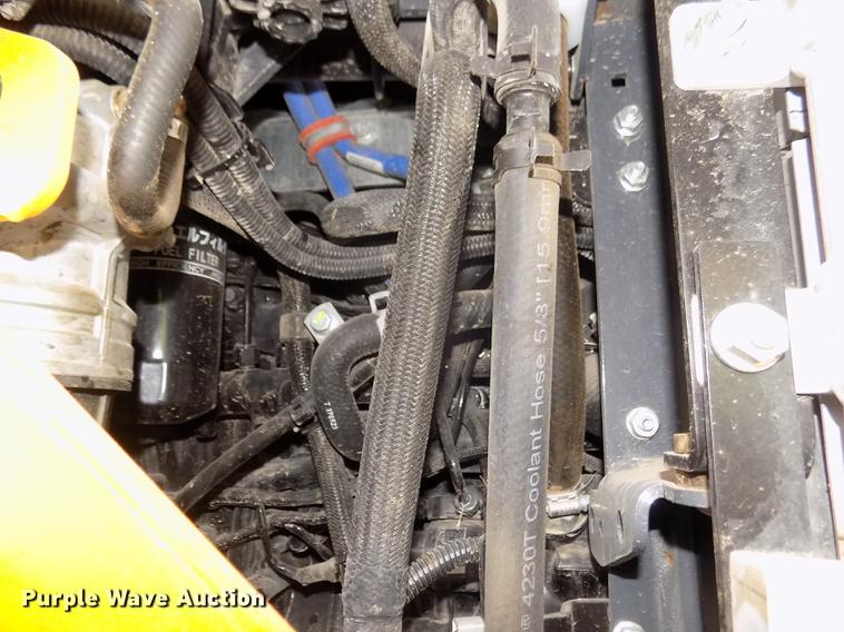 image for item DD2818 2017 John Deere 333G skid steer