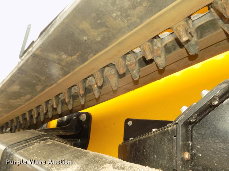 image for item DD2818 2017 John Deere 333G skid steer