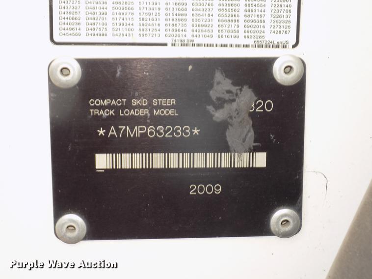 image for item DD2820 2009 Bobcat T320 skid steer