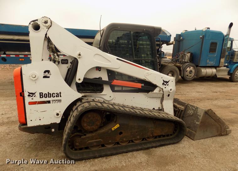 image for item DD2821 2012 Bobcat T770 skid steer