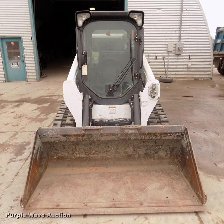 image for item DD2822 2014 Bobcat T590 skid steer