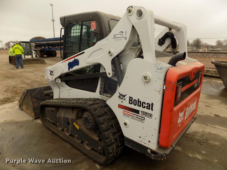 image for item DD2822 2014 Bobcat T590 skid steer