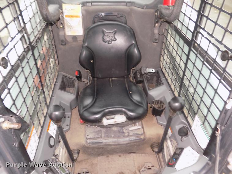image for item DD2822 2014 Bobcat T590 skid steer