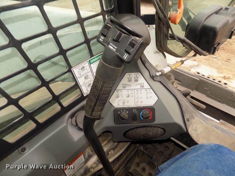 image for item DD2822 2014 Bobcat T590 skid steer