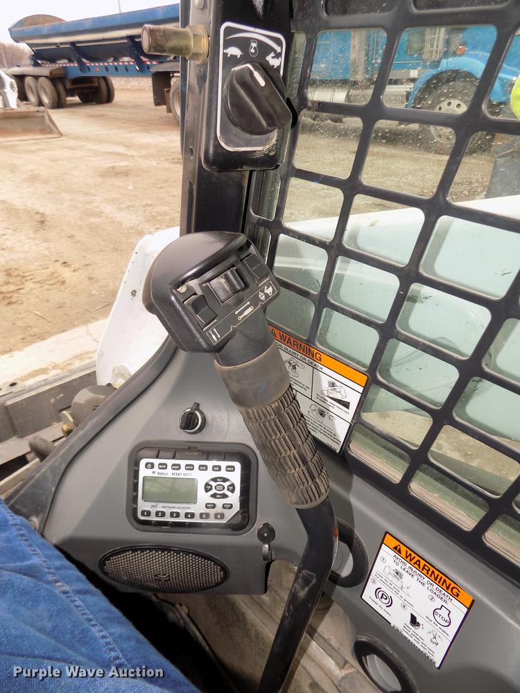 image for item DD2822 2014 Bobcat T590 skid steer