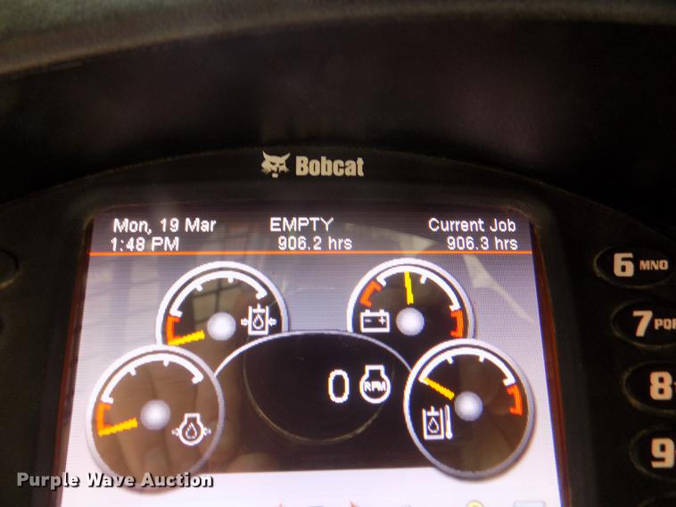 image for item DD2822 2014 Bobcat T590 skid steer