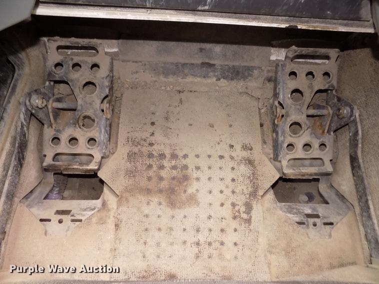 image for item DD2822 2014 Bobcat T590 skid steer