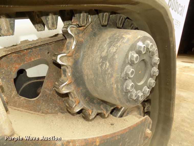 image for item DD2822 2014 Bobcat T590 skid steer