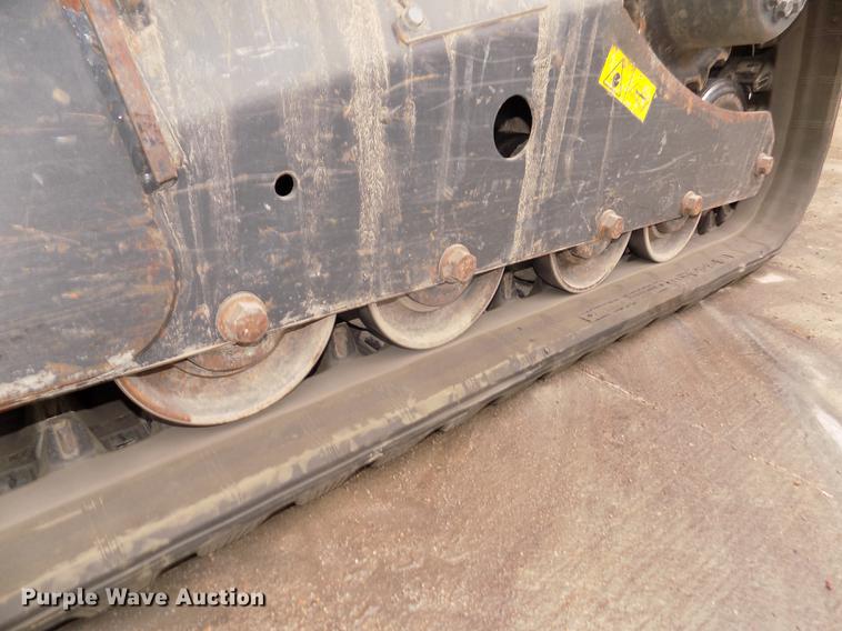 image for item DD2822 2014 Bobcat T590 skid steer