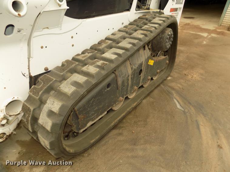 image for item DD2822 2014 Bobcat T590 skid steer