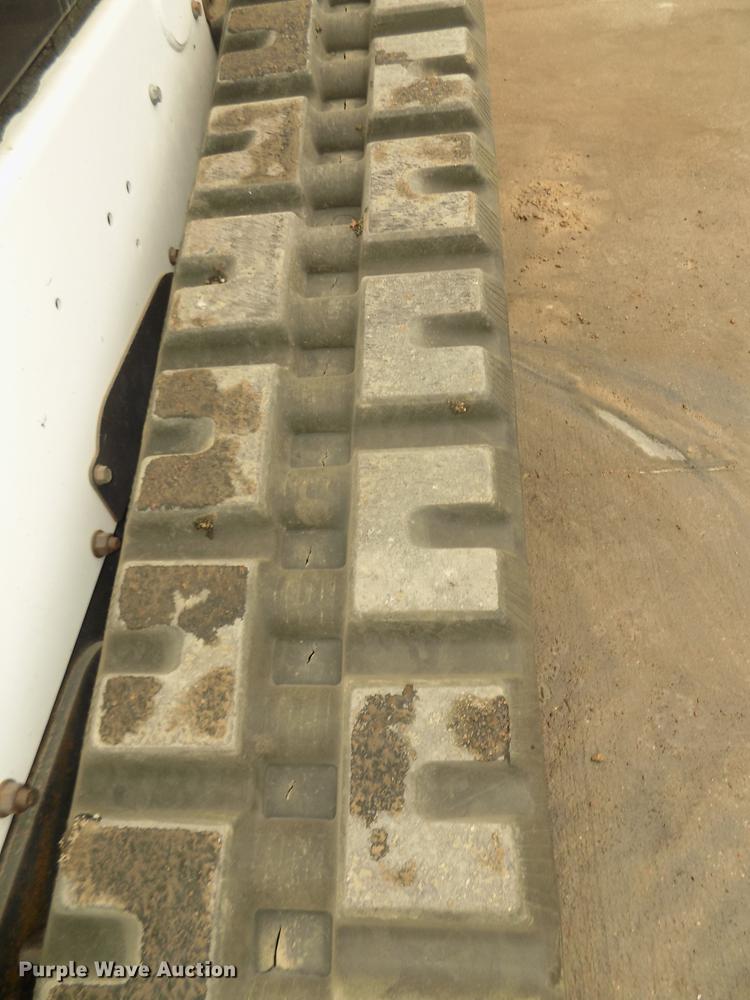 image for item DD2822 2014 Bobcat T590 skid steer