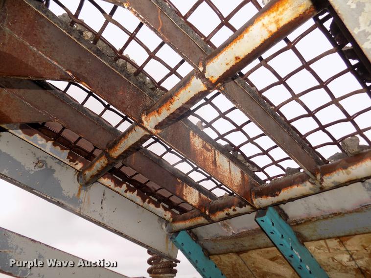 image for item DD2832 1999 Peerless SD366 shaker