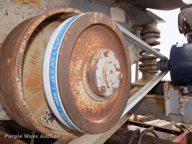 image for item DD2832 1999 Peerless SD366 shaker