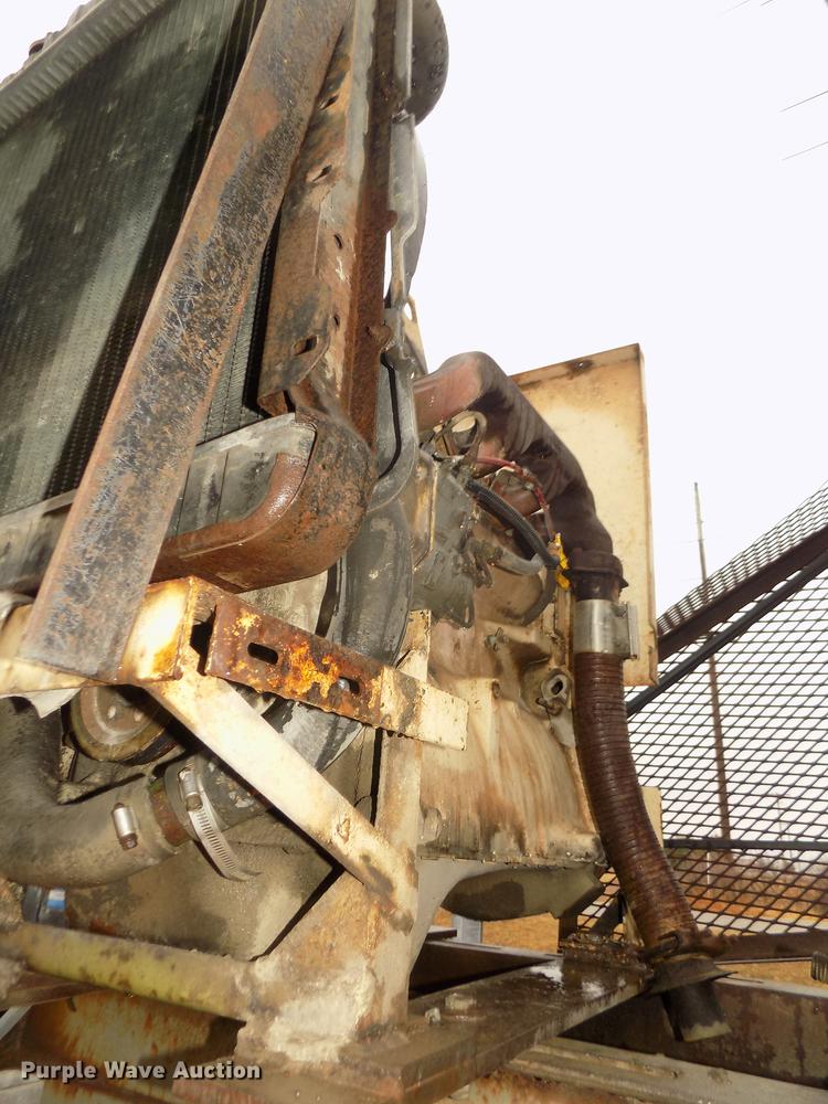 image for item DD2834 Universal 1024RB roller bearing jaw crusher