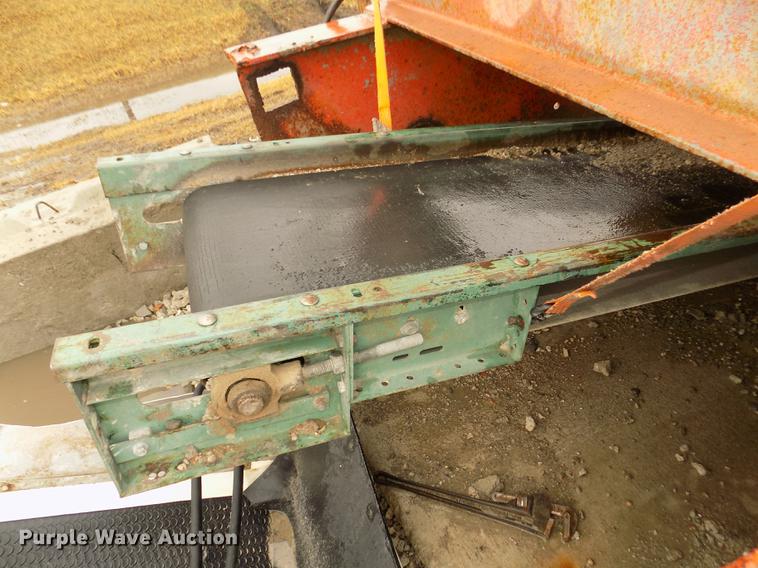 image for item DD2834 Universal 1024RB roller bearing jaw crusher