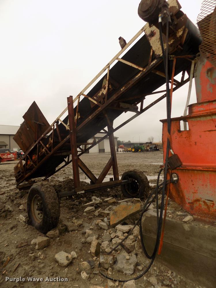 image for item DD2834 Universal 1024RB roller bearing jaw crusher