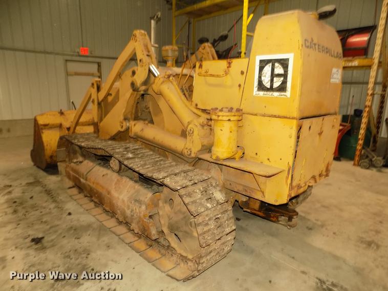 image for item DD2837 Caterpillar 933 track loader