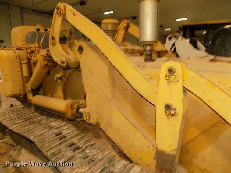 image for item DD2837 Caterpillar 933 track loader