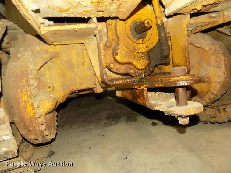 image for item DD2837 Caterpillar 933 track loader