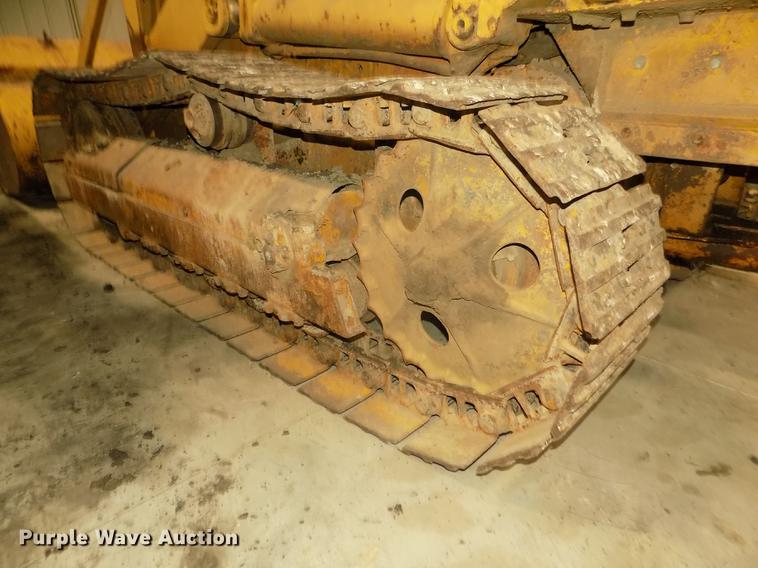 image for item DD2837 Caterpillar 933 track loader