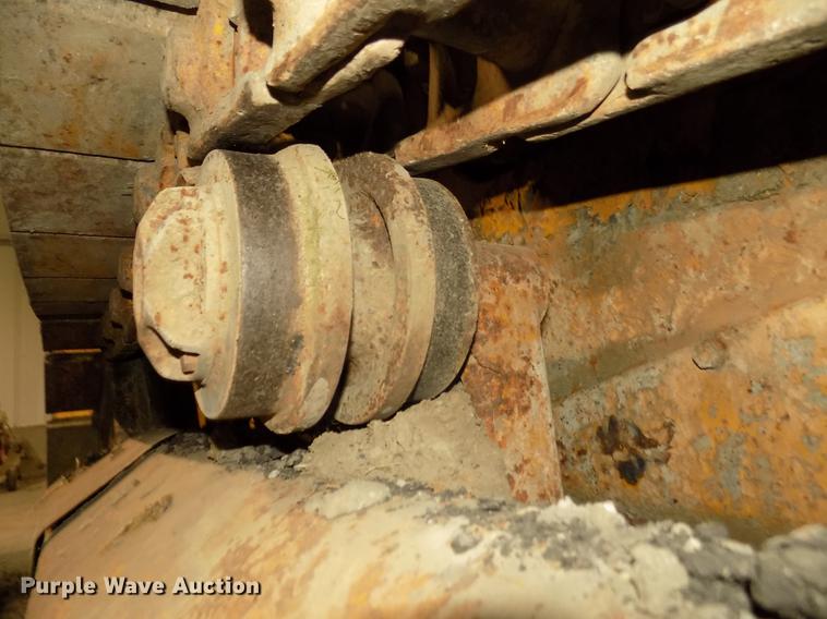 image for item DD2837 Caterpillar 933 track loader