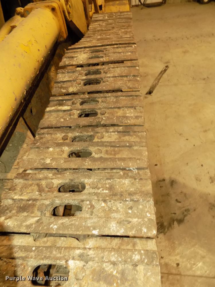 image for item DD2837 Caterpillar 933 track loader