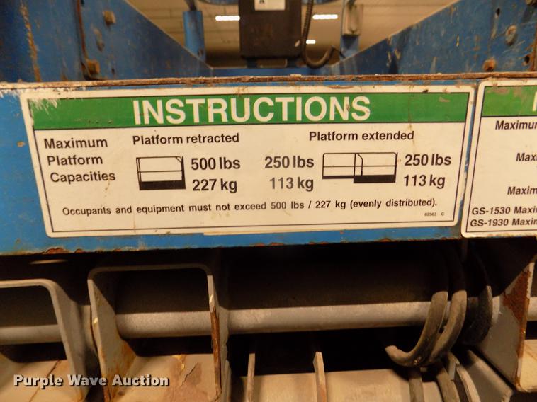 image for item DD2838 Genie 1930 scissor lift