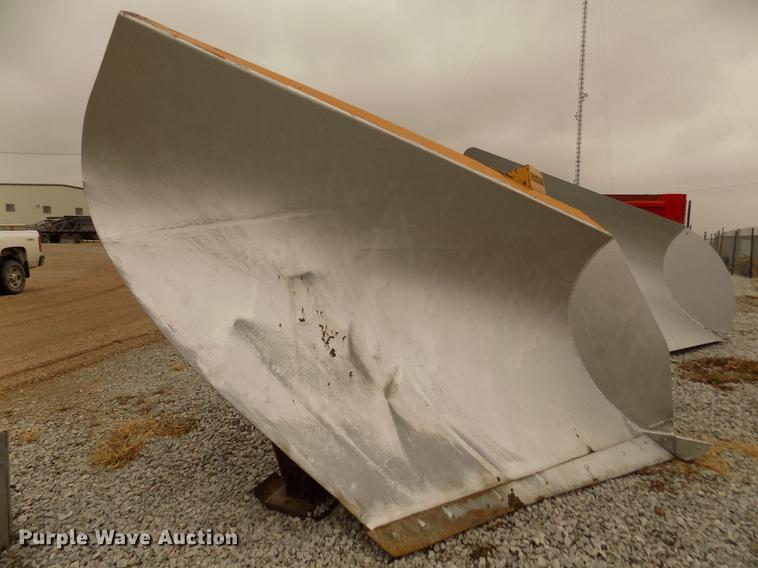 image for item DD2840 Balderson BV10-60 snow plow